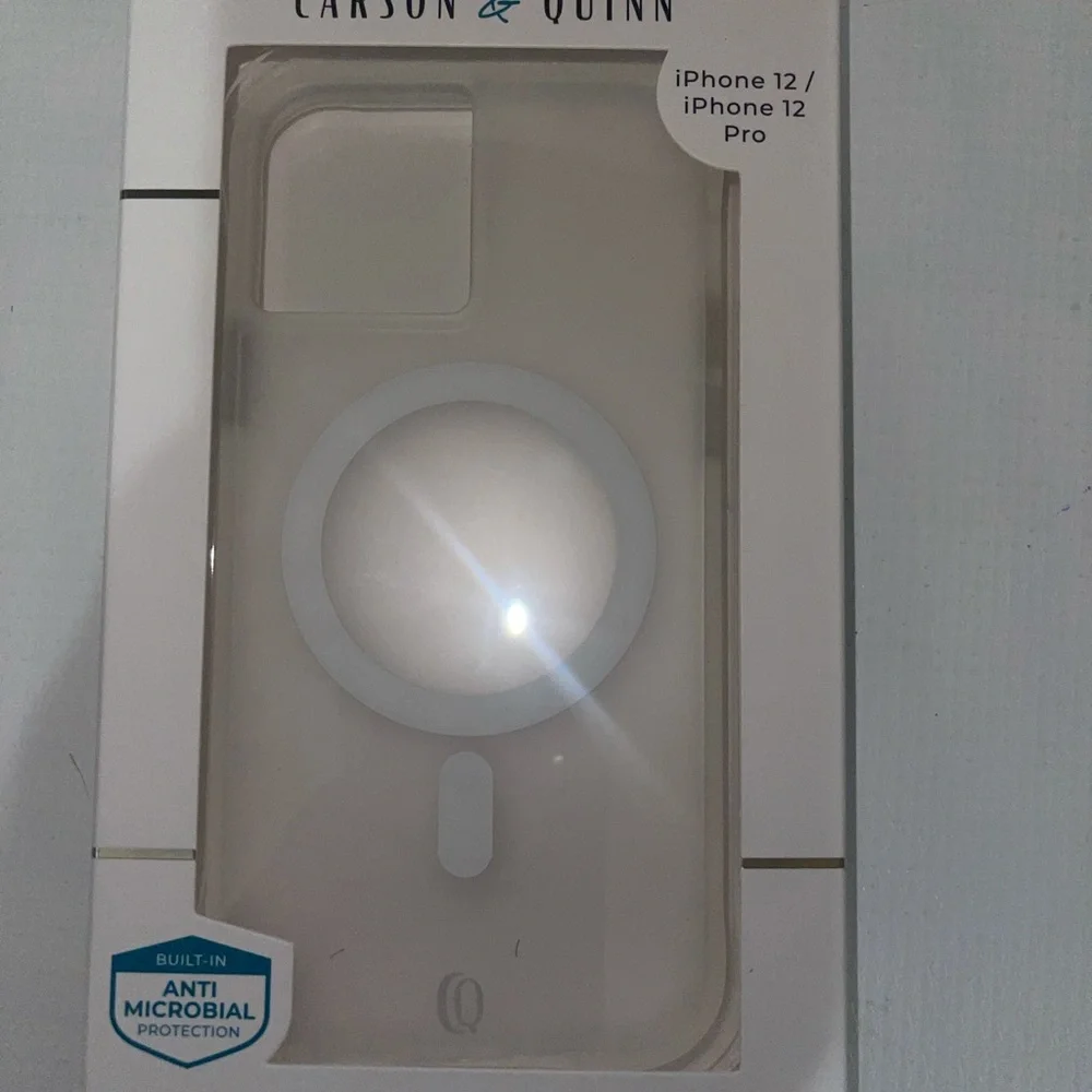 IPhone 12 / 12 Pro Cover Clear
